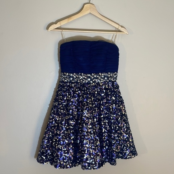 My Michelle Homecoming Sequins‎ Dress - Picture 1 of 7